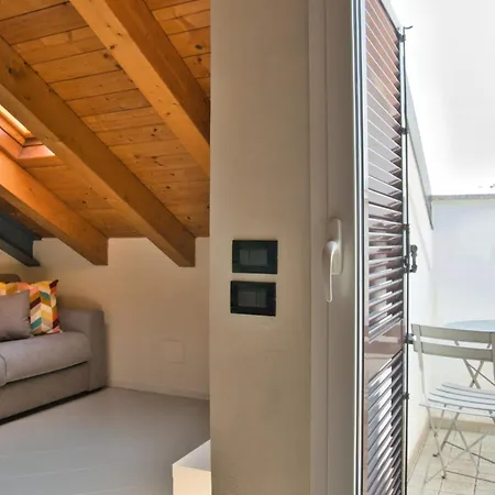 Loft Del Monaco Di Monza Tra E Monti شقة ليكو