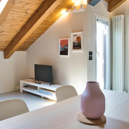 Loft Del Monaco Di Monza Tra E Monti شقة